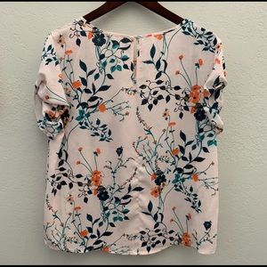 2/$20 Nordstrom Sandy & Sid Floral top L